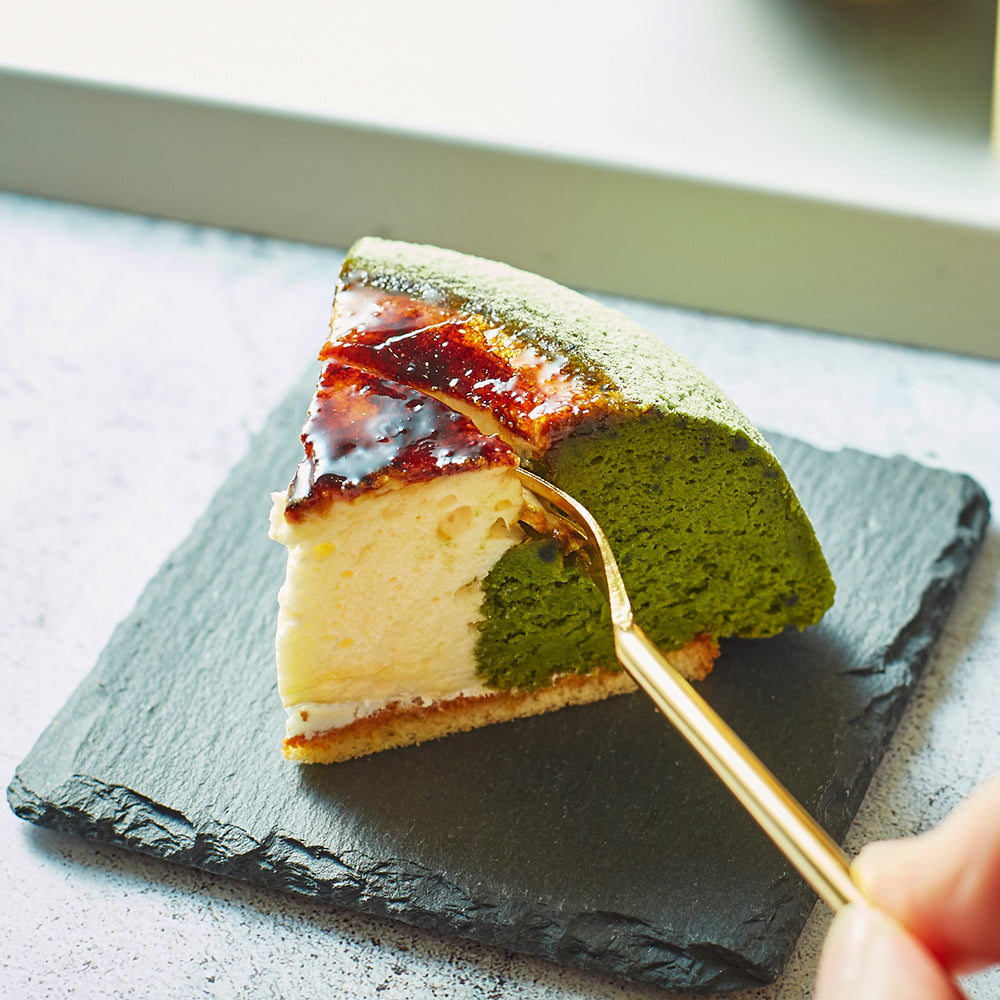 Tenku Cheesecake Matcha