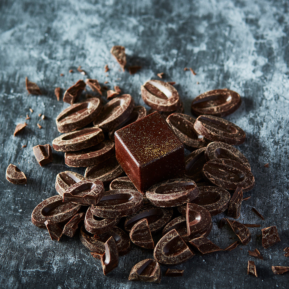 Terrine chocolate cubes (assortment: chocolate, tonka beans, matcha)